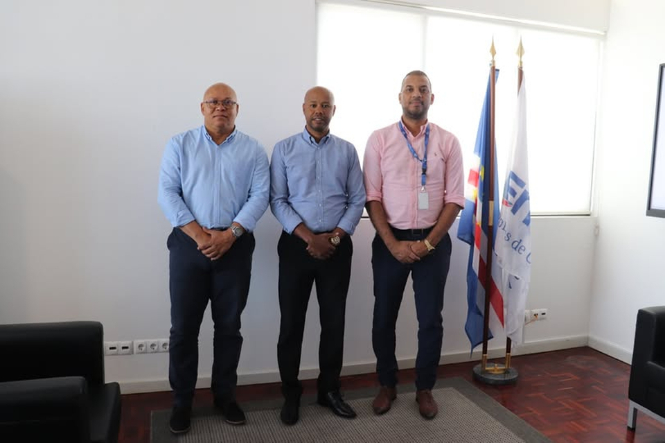 V𝐢𝐬𝐢𝐭𝐚 𝐚̀ 𝐄𝐍𝐀𝐏𝐎𝐑 𝐞𝐦 𝐒. 𝐕𝐢𝐜𝐞𝐧𝐭𝐞 